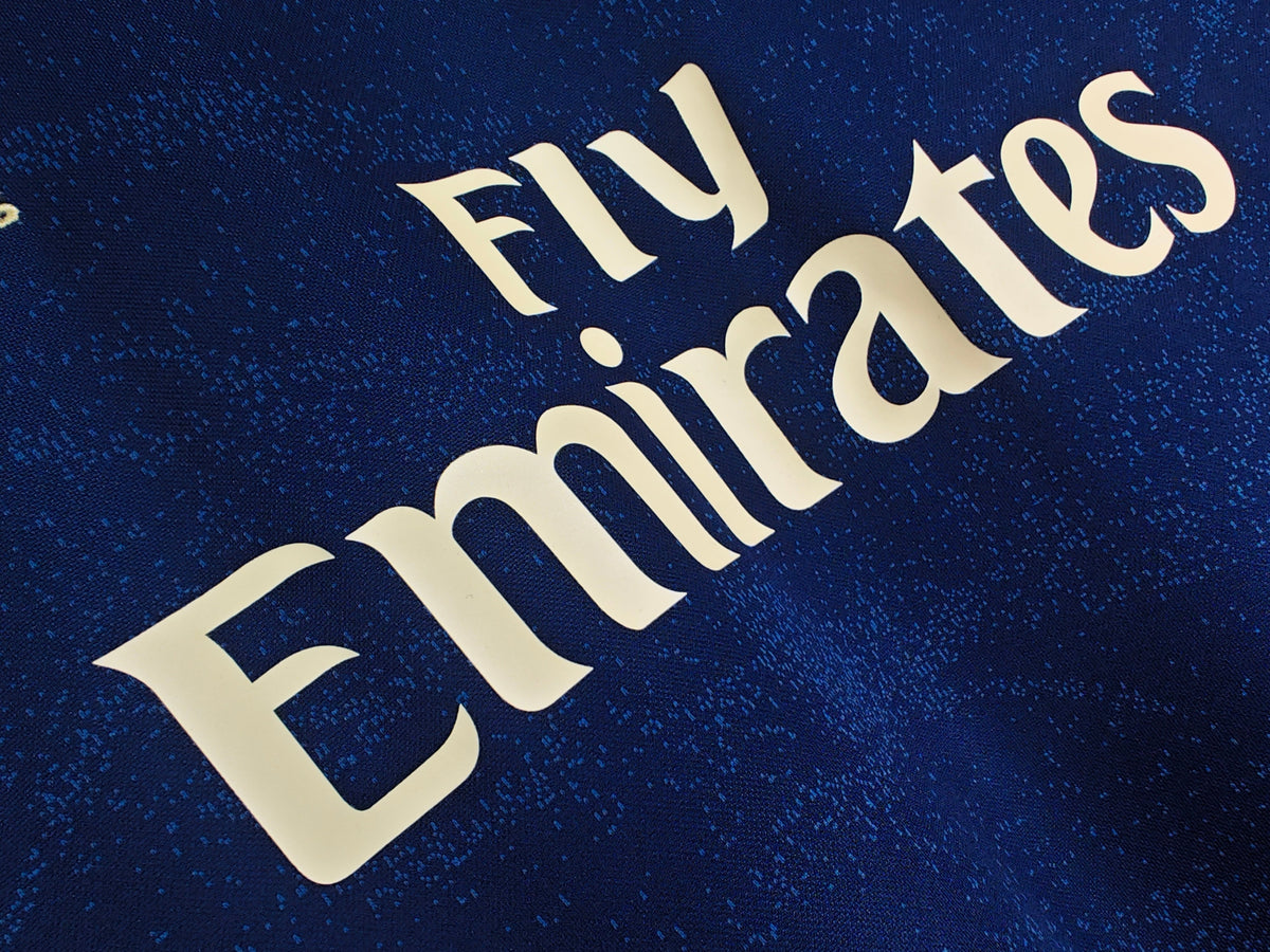 Real Madrid 2019–2020 Away Kit
