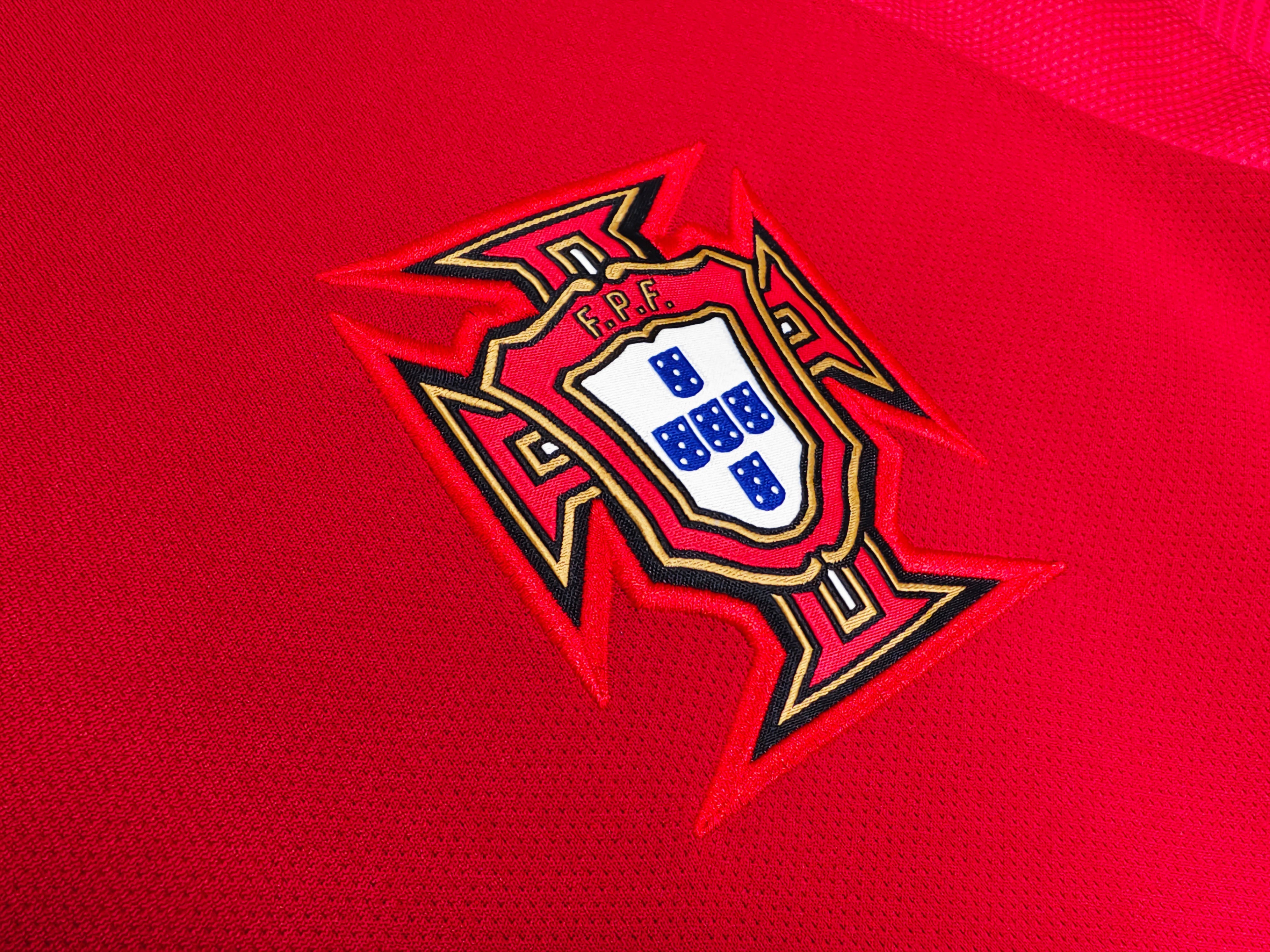 Portugal 2018-2019 Home Kit
