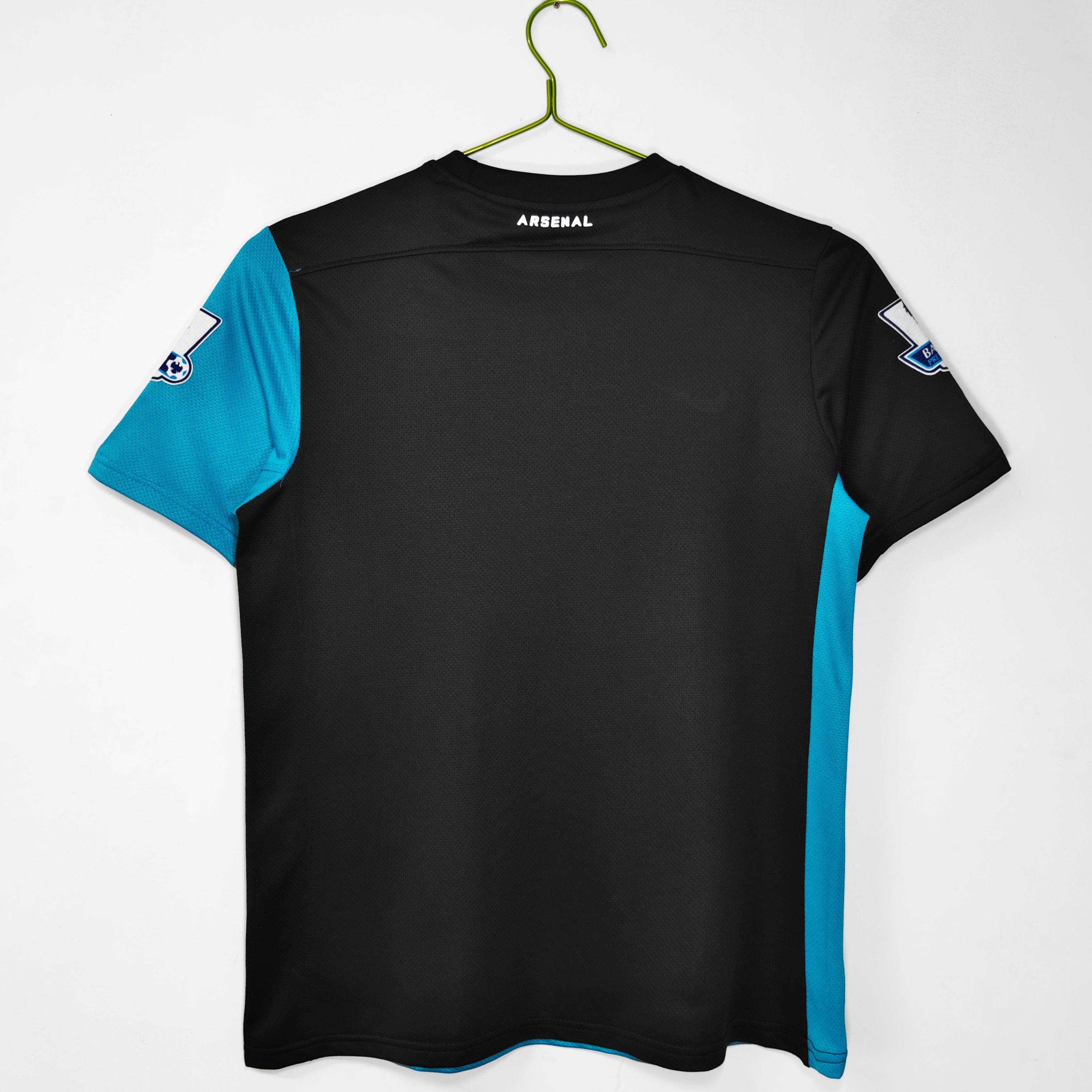 Arsenal 2011-2012 Away Kit