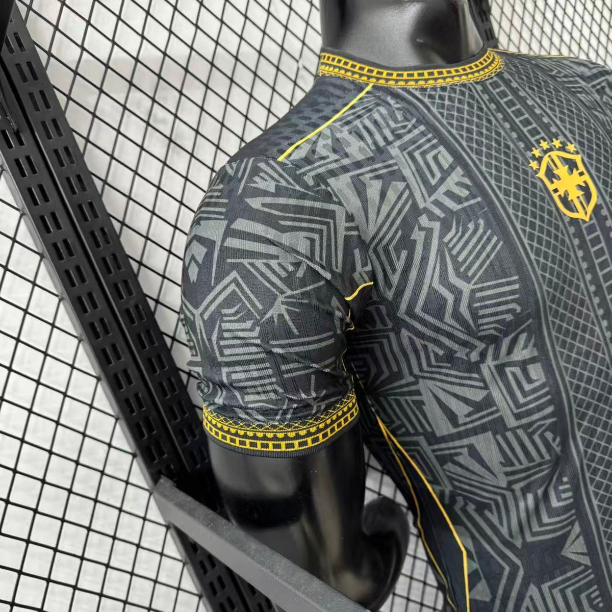 Brazil "Indigenous Noir" Special Kit