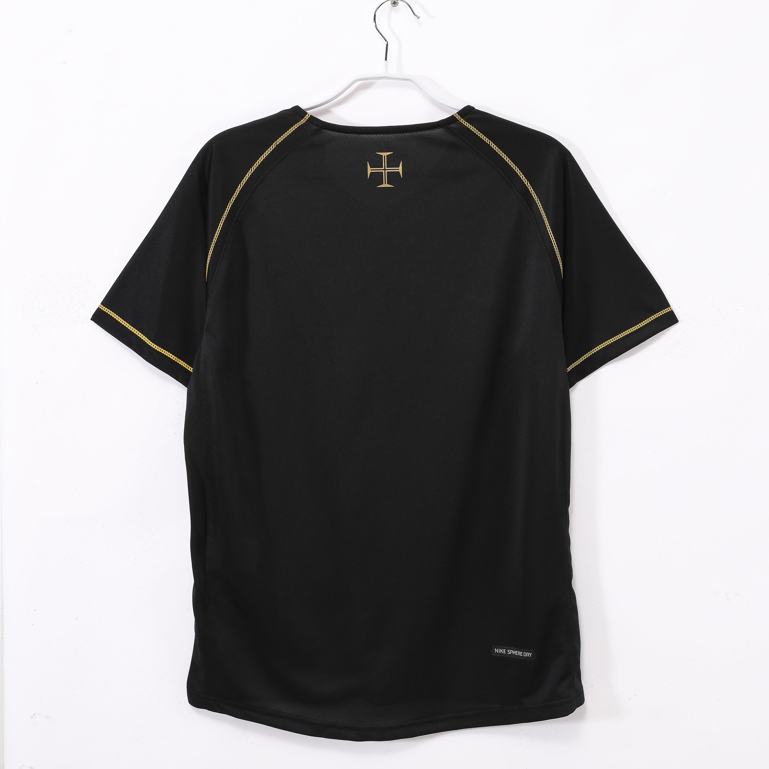 Portugal 2004-2006 Away Kit