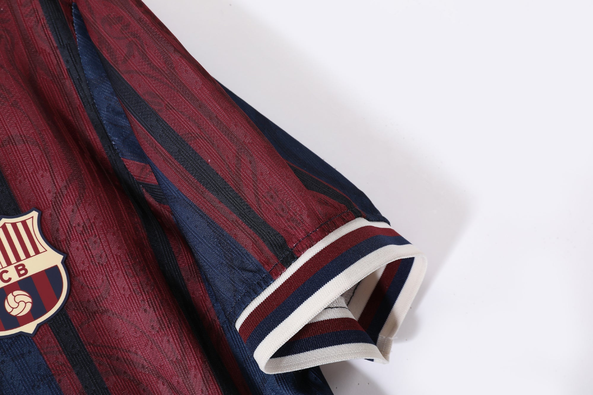 FC Barcelona Retro Heritage Kit