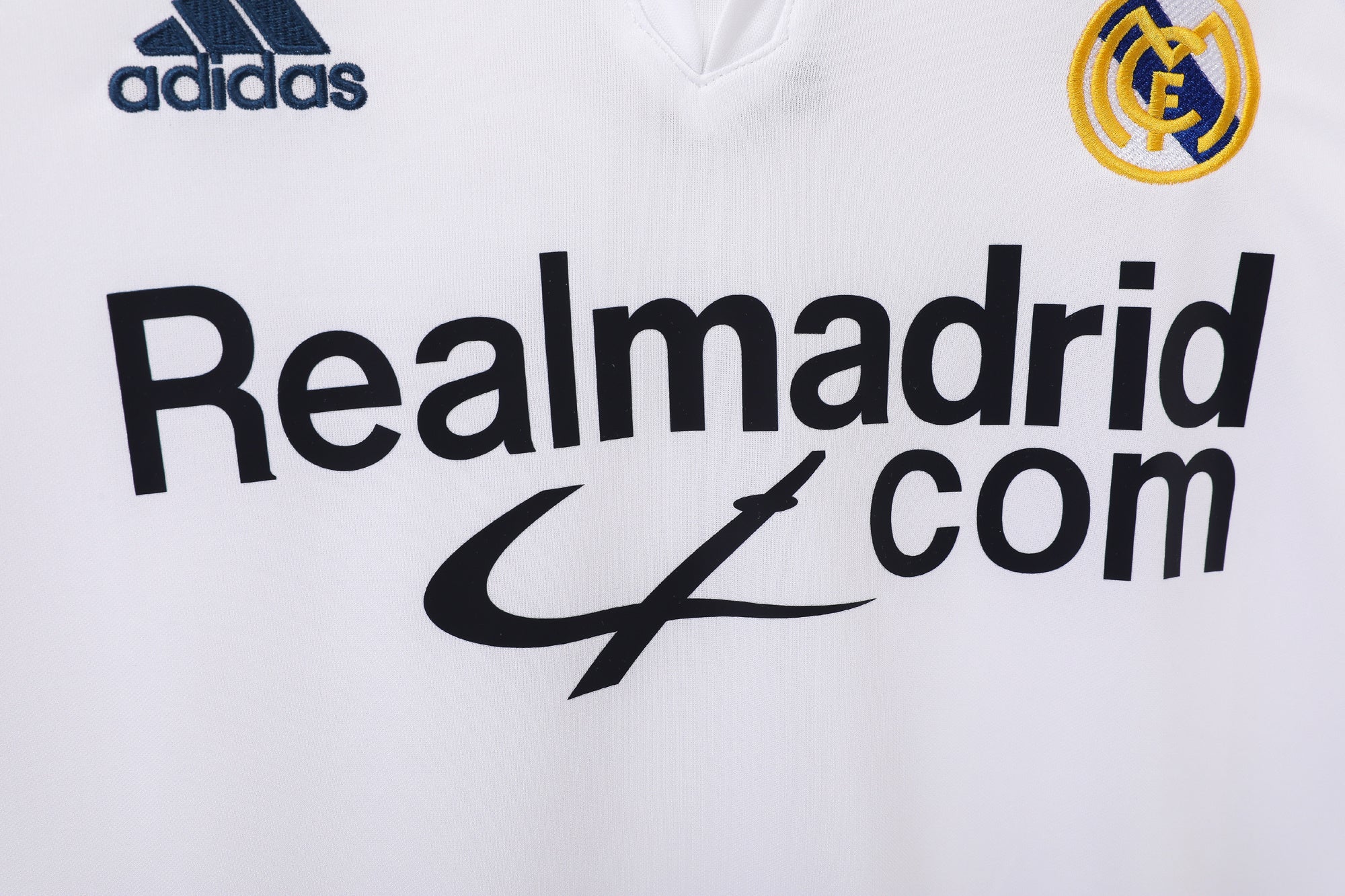 Real Madrid 2001-2002 Home Kit